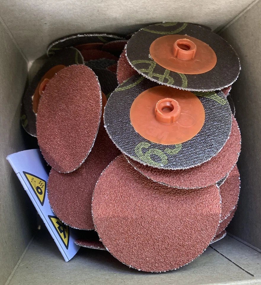 Qty:50 3M 963G 2” 60 Grit Roloc Ceramic Abrasive Disc Type S Quick Change - Image 4 of 4