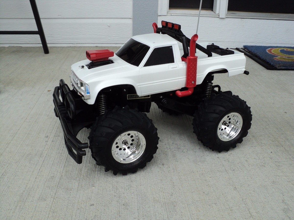 Radio Rock Runner Car Crusher RC Electric RTR 1996 RARE | eBay