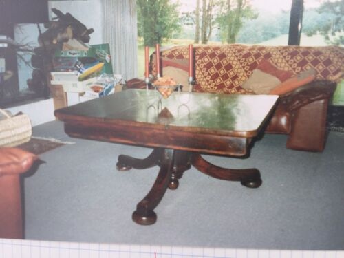 Table de salon antique - Photo 1/1