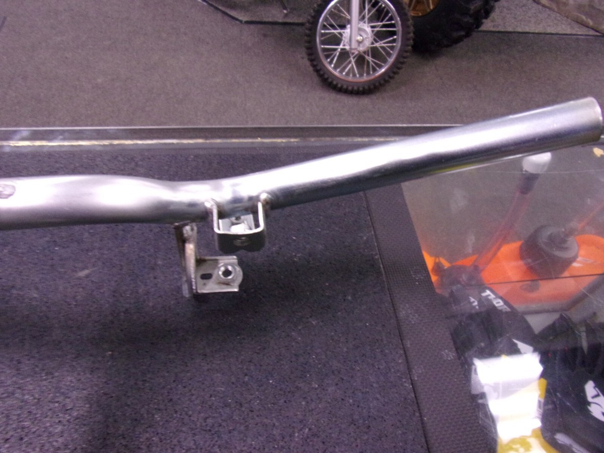 Yamaha Jog 50 OEM Handlebars to Fit 1986-1987 Models P/N 1UV Yamaha Jog 50 OEM Handlebars to Fit 1986-1987 Models P/N 1UV