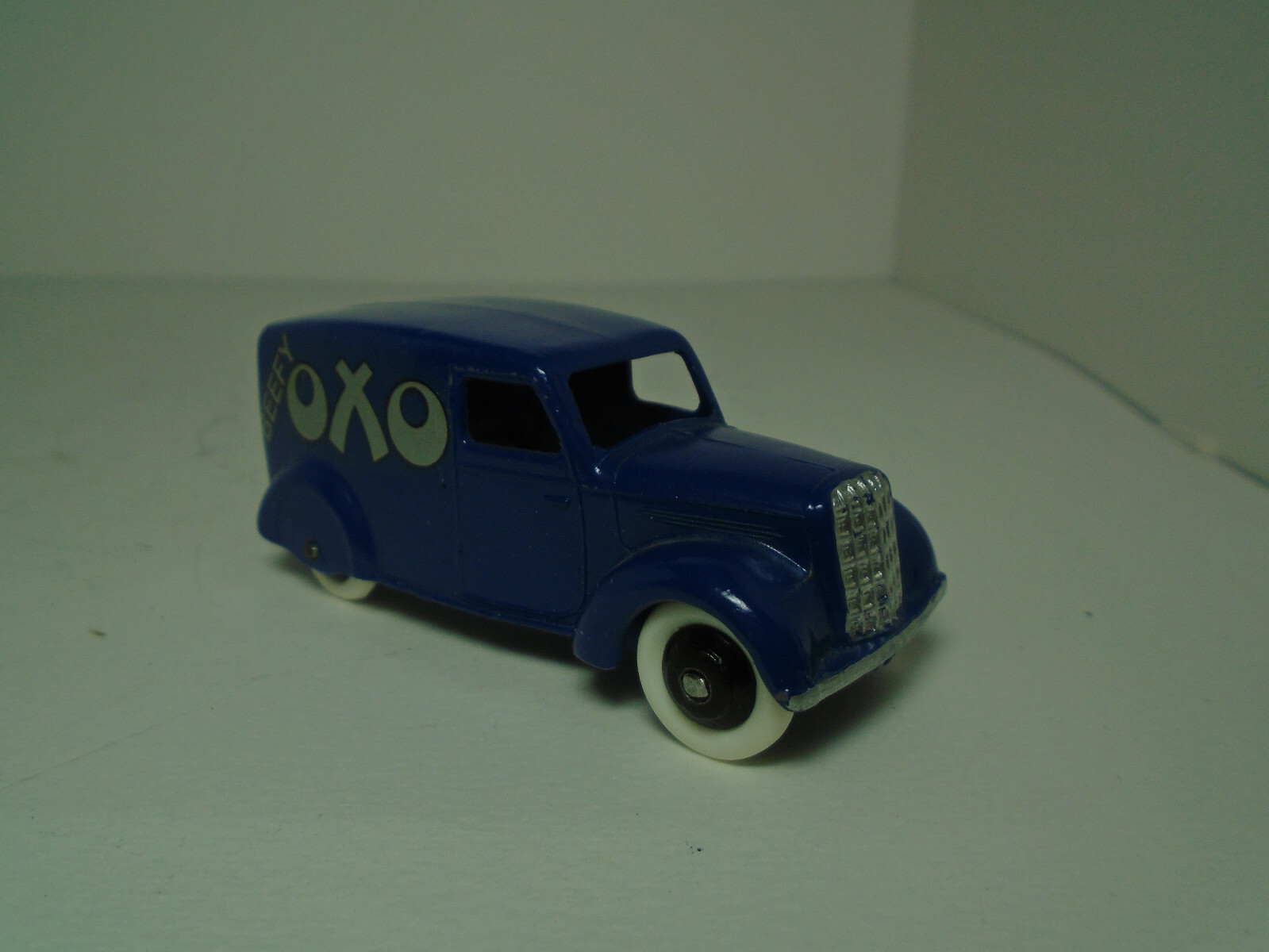 Picture 3 of 10