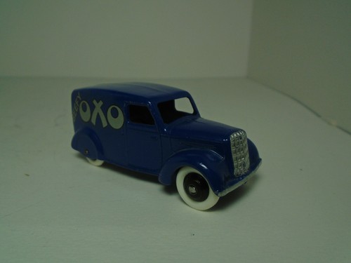 VINTAGE Meccano Dinky Toys #28 Series Delivery Van"BEEFY OXO" RESTORED NEAR MINT - Picture 3 of 10