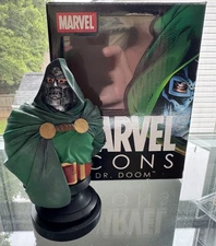2006 Marvel Icons Dr. Doom Bust by Diamond Select Toys #58 of 5000 Statue