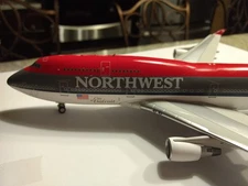 Inflight 200 Northwest Airlines 747-400 "City of Detroit" 1/200 scale model