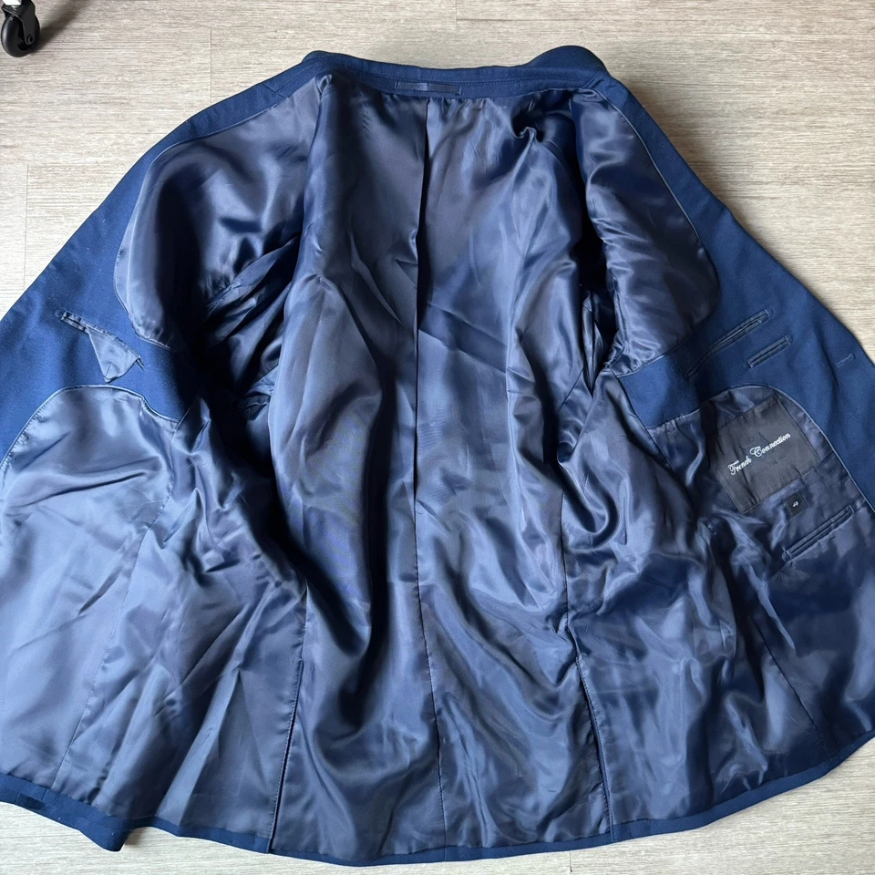 French Connection Men’s Wool Blend Blazer Size 48 Blue 2 Button Suit Top - Image 2 of 4