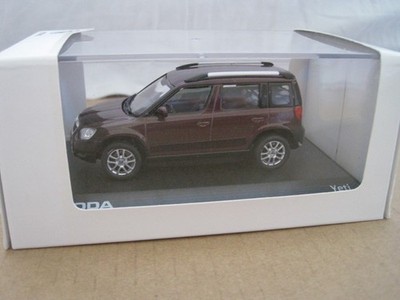 Skoda Yeti in Russo Brunello rot 1/43 Händler Modellauto