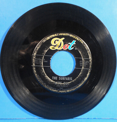 THE SURFARIS WIPE OUT ~ SURFER JOE 7'' 45 RPM 1963 ORIGINAL PLAYS GREAT! VG!!A