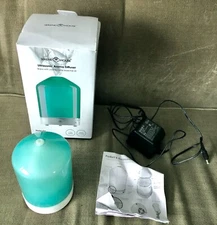Serene House Ultrasonic Aroma Diffuser Nebula Glass Globe Green
