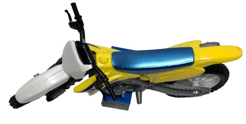 New Ray 1:18 Suzuki RMZ + Yamaha T Die cast Plastic Toy Models Motocross READ - Picture 6 of 15