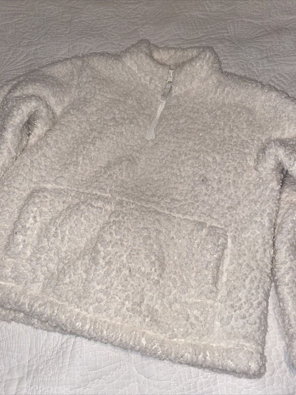 Gap  Kids Sherpa pullover in White size M 8
