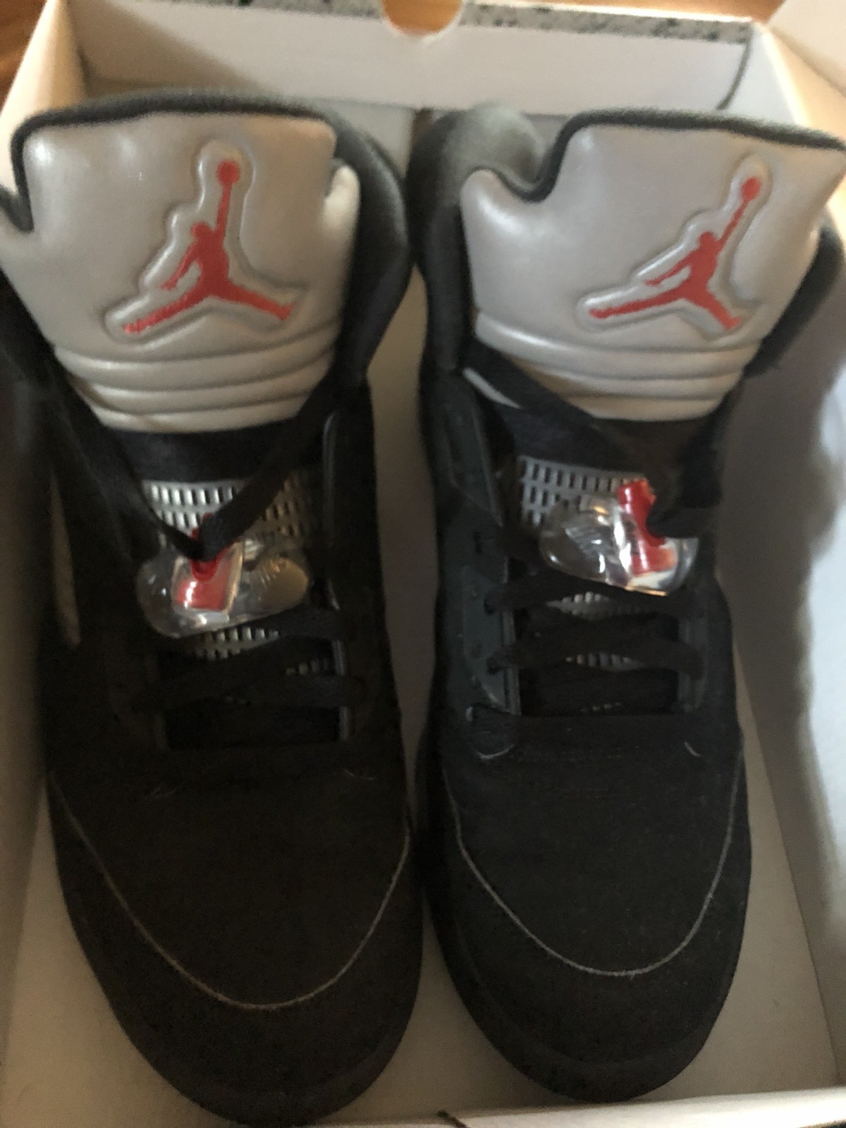 AIR JORDAN METALLIC 5 OG ‘16 Basketball Sneakers Mens Size 10 AIR JORDAN METALLIC 5 OG ‘16 Basketball Sneakers Mens Size 10