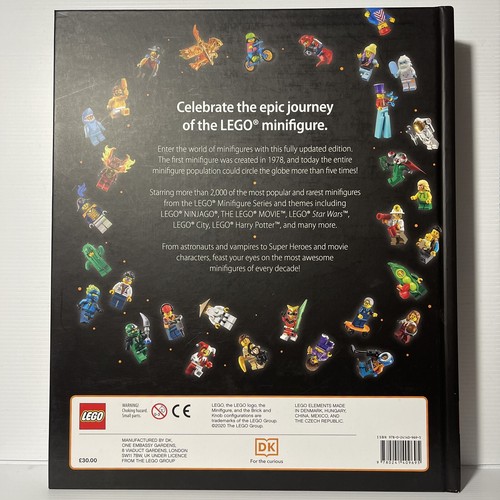 LEGO Minifigure A Visual History Book New Edition: exclusive LEGO spaceman T22 - Picture 2 of 5