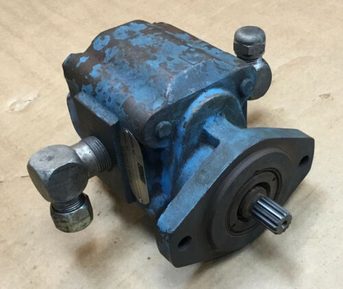 PERMCO Hydraulic Gear Pump 31231 SN DL-2192-gs - 第 2/3 張圖片