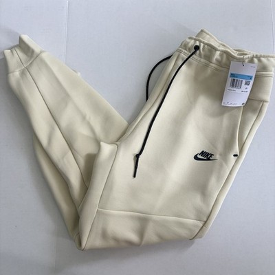 Nike Sportswear Tech Fleece Track Pants Joggers Light Khaki HV0959-234 Men's M
