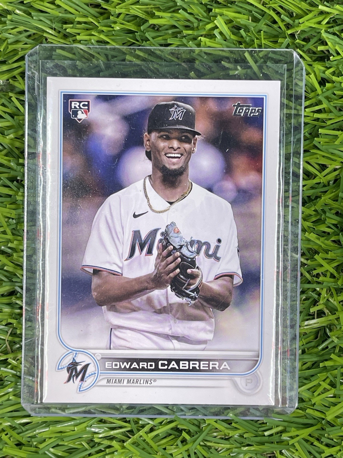 2022 Topps Series 2 Edward Cabrera SP Image Variation