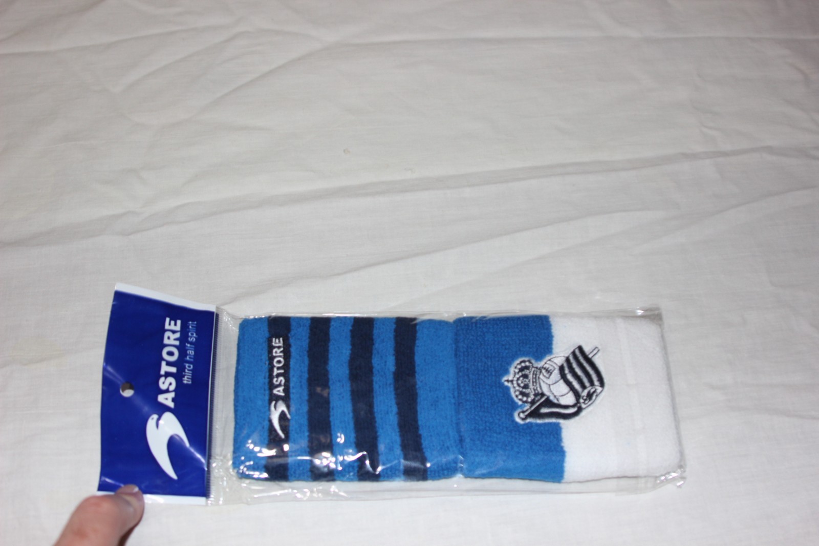 MUÑEQUERAS OFICIALES DEL LA REAL SOCIEDAD DE LA MARCA ASTORE TALLA XX