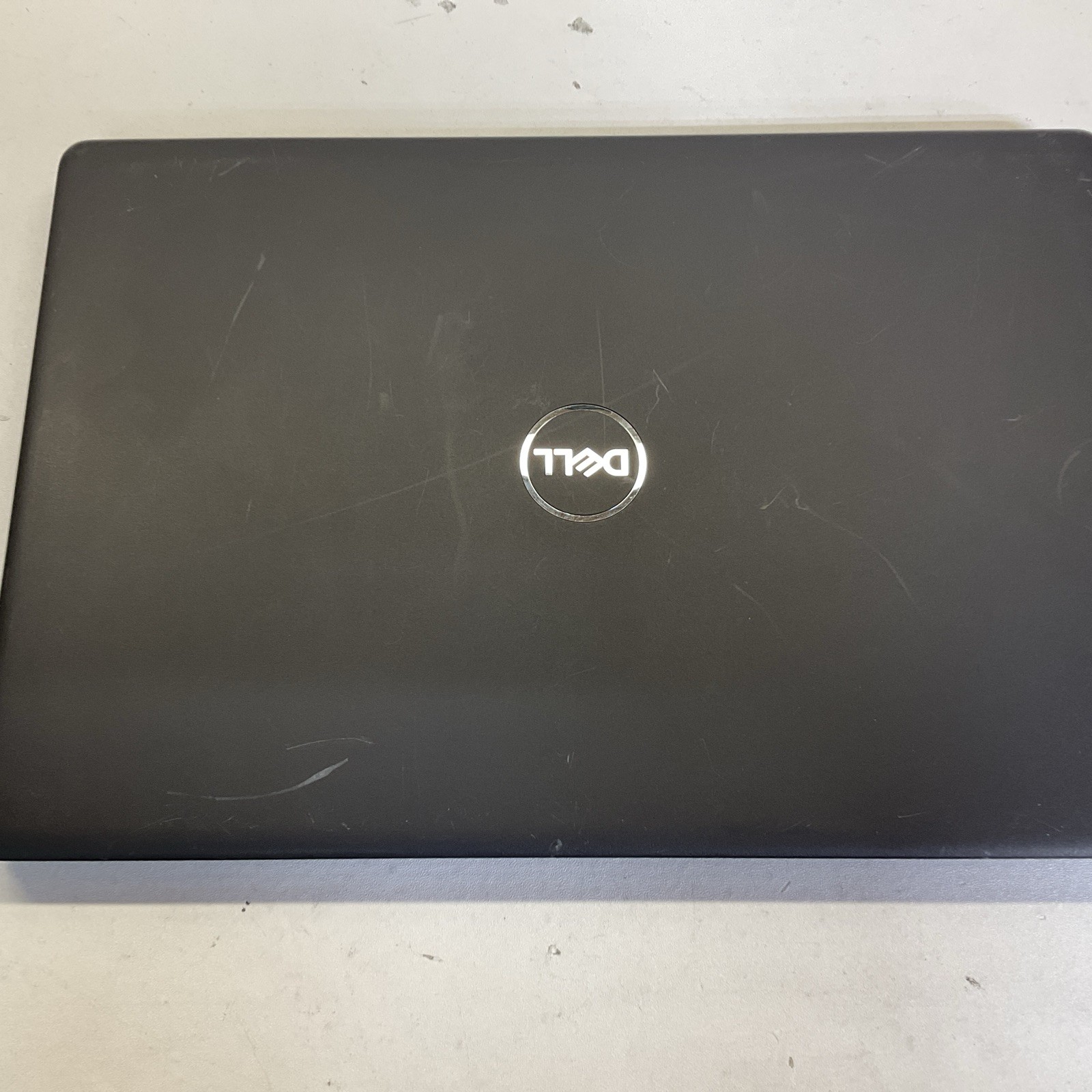 dell latitude 3510, 15.6-Inch Laptop, with i5-10210U, Windows 11 Pro