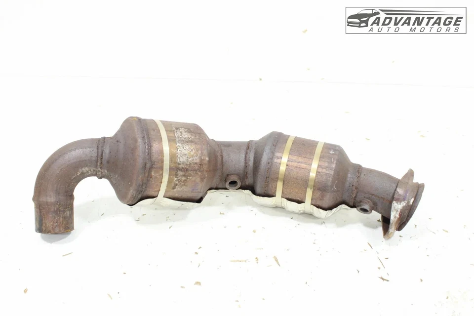 Tubo de escape delantero izquierdo Ford Expedition 2022-2024 3,5 L V6 OEM Foto 2 de 4