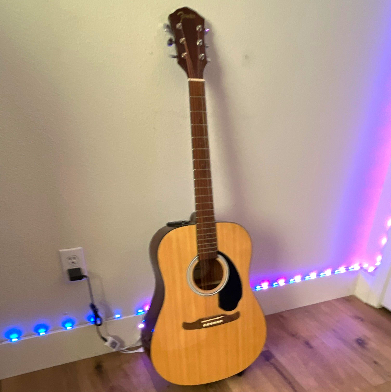 Fender FA-Series FA-125 NAT Dreadnought 6-String Spruce Natural Right-Handed