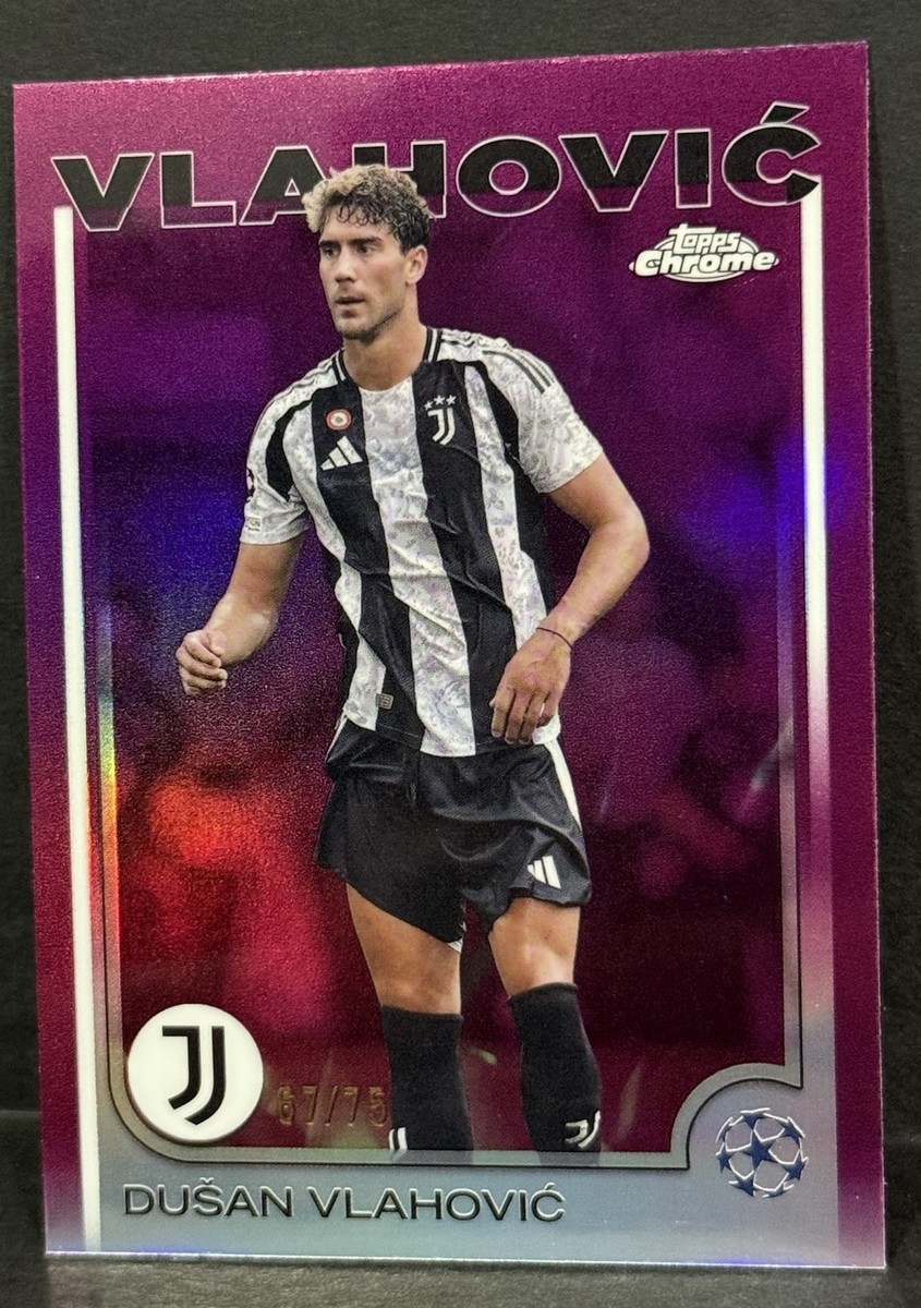 2024-25 Topps Chrome UCC Juventus Dusan Vlahovic Magenta