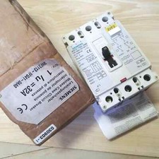 1pc new Siemens MCCB 32A air switch 3VF3113-1FG41-0AA0