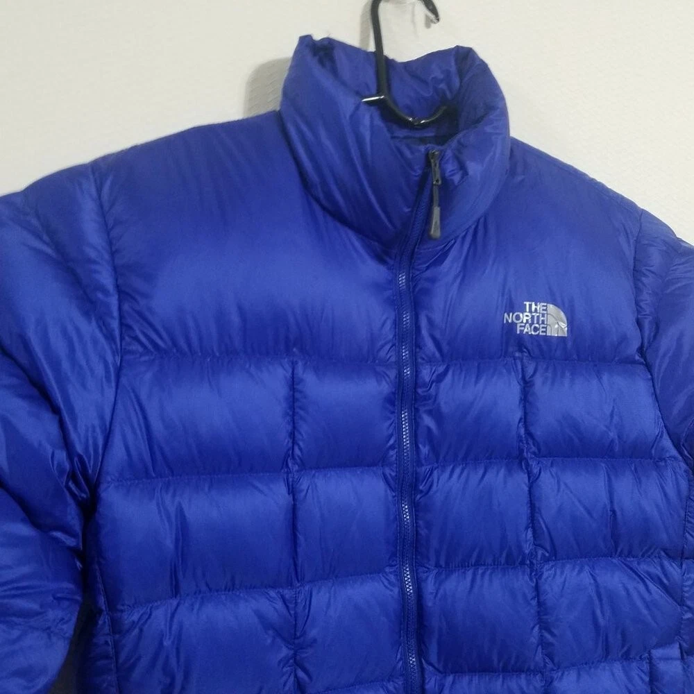 The North Face Mens Medium Blue Puffer Jacket Coat Winter Puff
