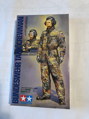 1/16 scale tank crewman LEOPARD 2A6