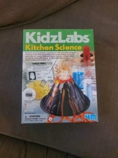 4M KidzLabs Kitchen Science Experiment Kit Volcano Rocket Electricity Candy NEW