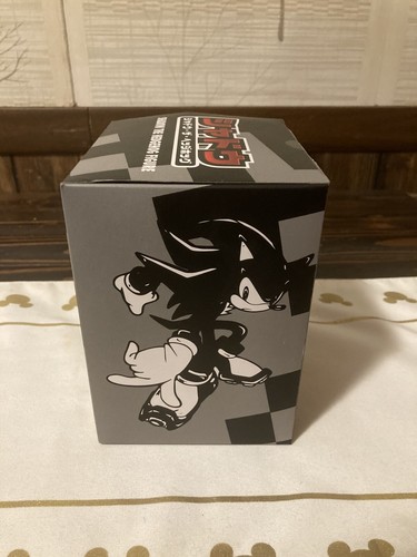 Shadow the Hedgehog 5" Figure Sonic the Hedgehog - Loot Crate Exclusive New - Picture 5 of 7