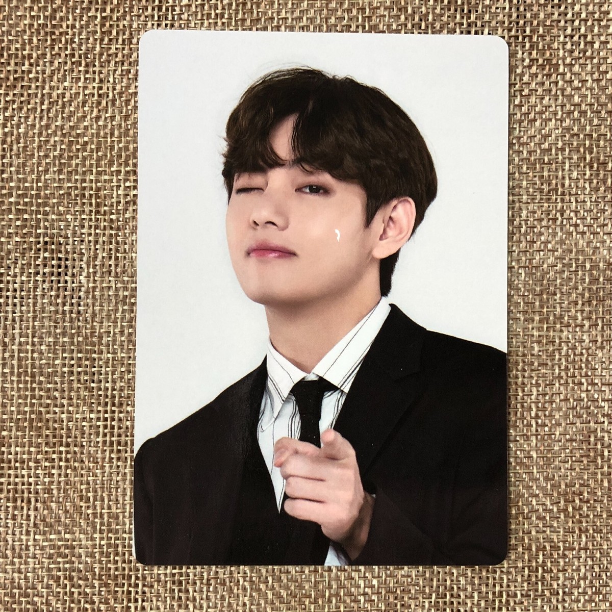 BTS V 5/8 [PTD PERMISSION TO DANCE ON STAGE] Official Mini