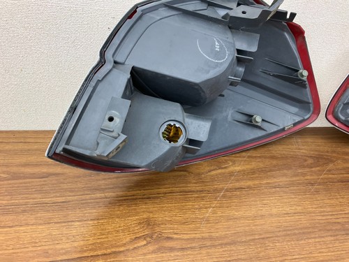 Subaru LEGACY BPE BP5 BP9 ZENKI Model Tial lights Taillights Pair Koito G43 - Imagen 9 de 12