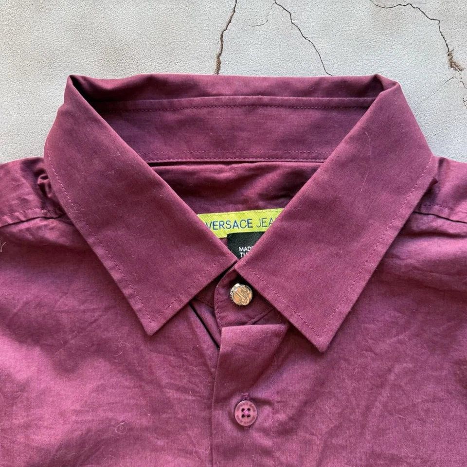 Camisa de vestir Versace Jeans de alta costura estampada estilo barroco talla mediana Foto 2 de 4