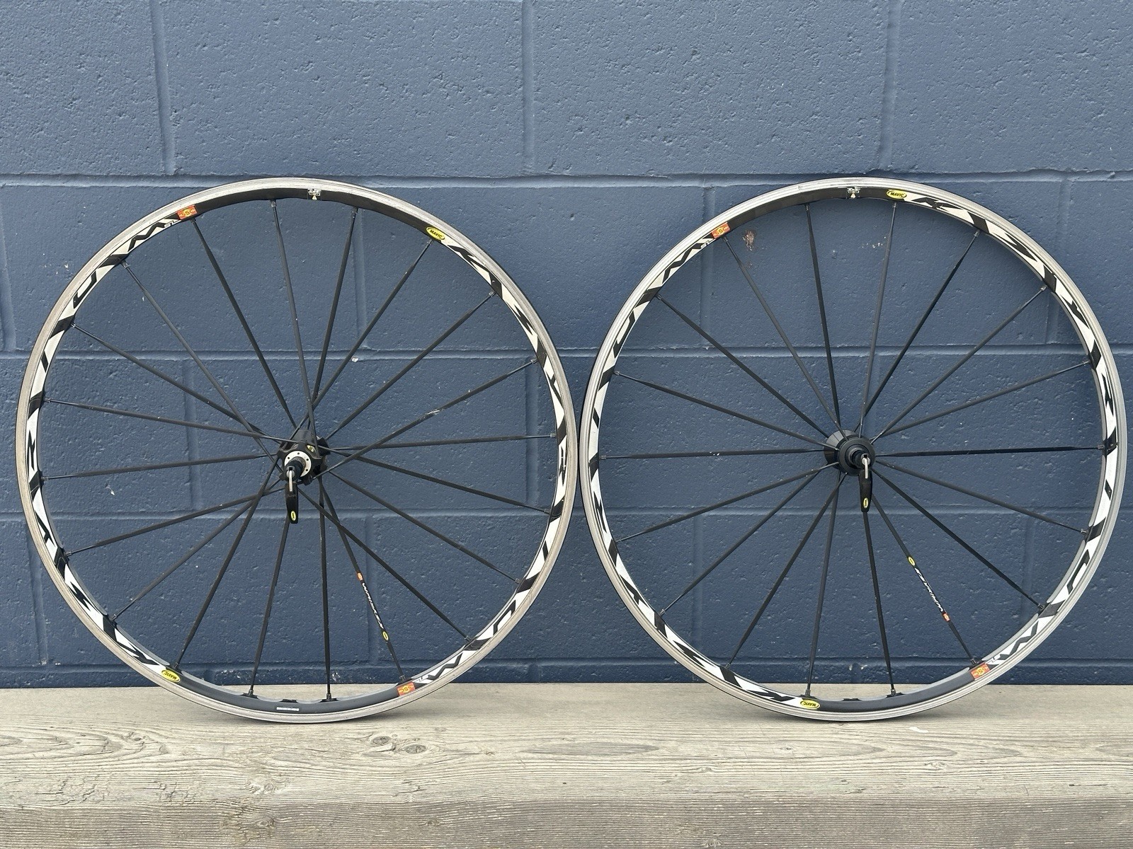 Mavic Ksyrium SL SSC Wheelset 700c Shimano Freehub 9/10 Spee