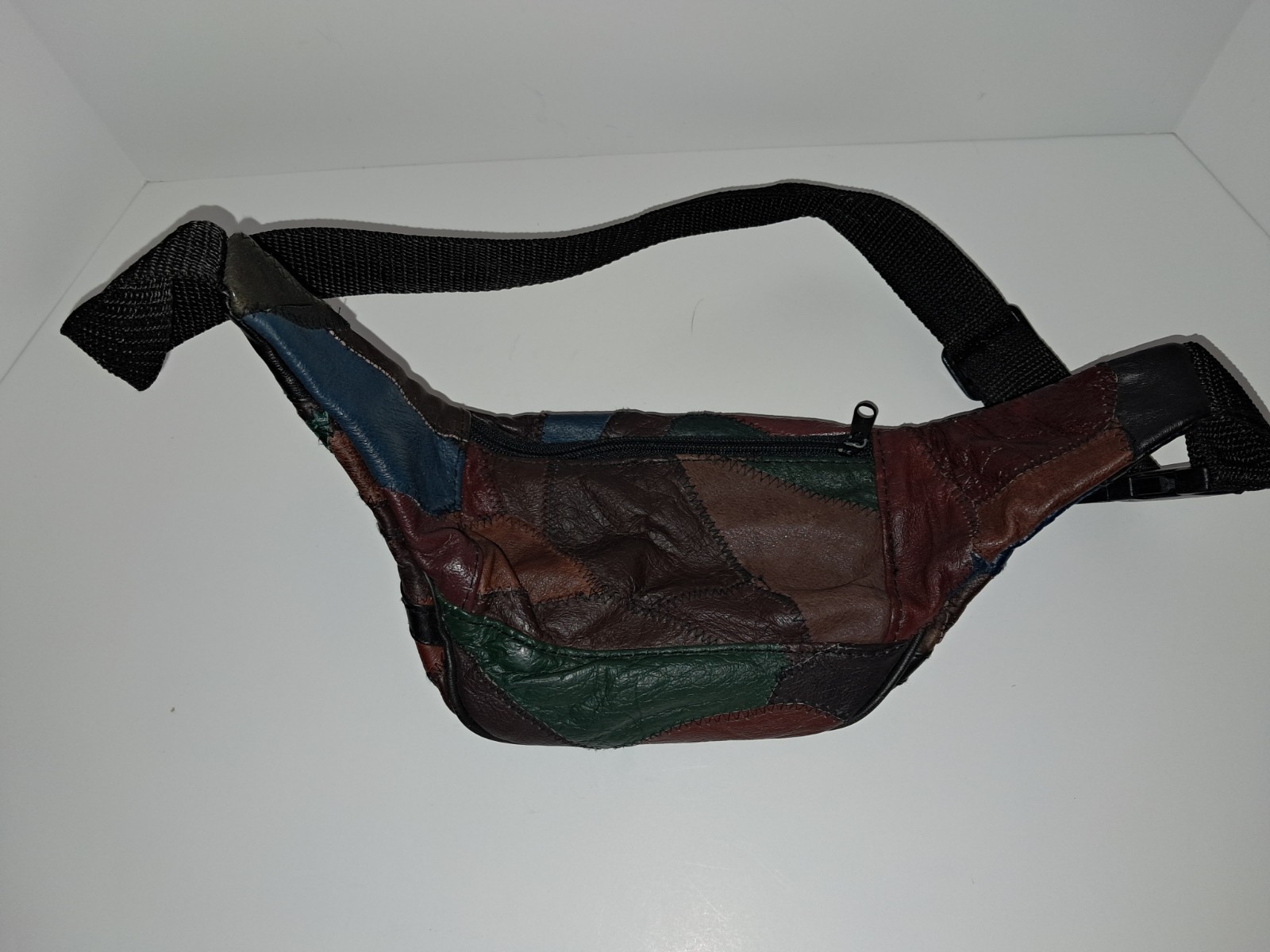 Picture 3 of 6