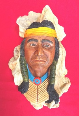 LEGEND CHALKWARE KOPF KLEINER WOLF INDIANER HÄUPTLING BOSSONS STIL WANDRELIEF - SELTEN