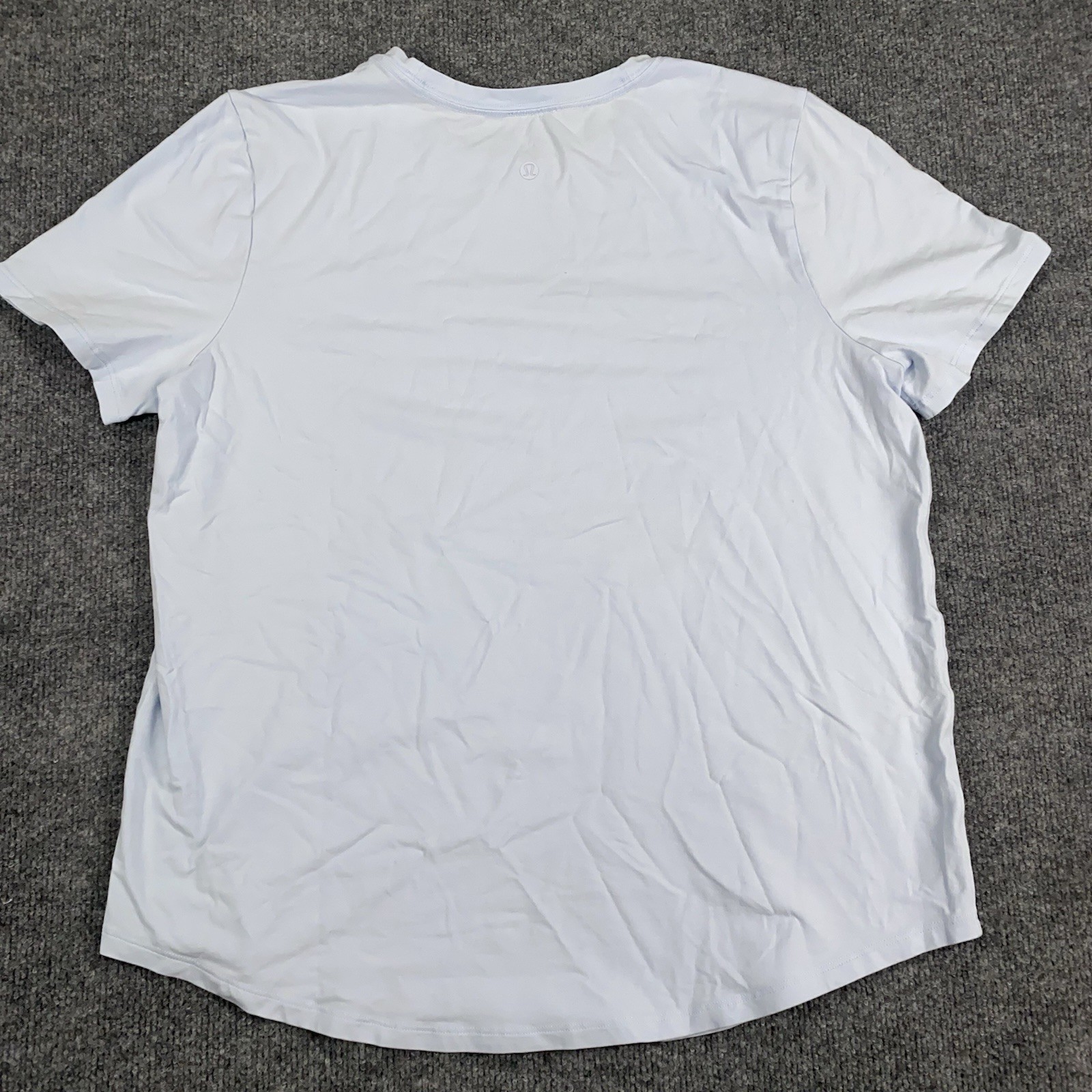 Lululemon Shirt Womens M? Blue Pima Cotton Crew neck Curved Hem Lightweight Tee