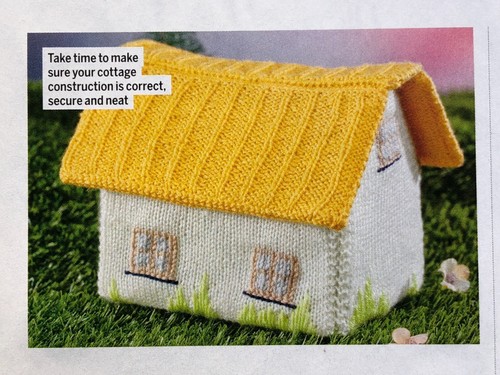 Amanda Berry knitting pattern DK Grandma, Grandpa & country cottage toy figures - Picture 7 of 8