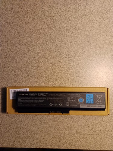 Toshiba PA3817-1BRS 5200 Mah Laptop Battery - Black - Picture 5 of 5