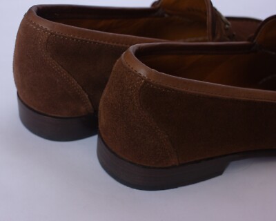850$Ferragamo Moccasin Gancini Testa Di Moro Ornament Suede  display picture 3