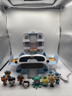 Octonauts Above & Beyond Octoray Transforming Headquarters Playset Figures Lot