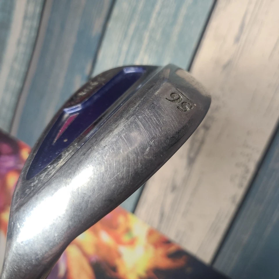 Lynx Crystal Cat 56 graus SW sand wedge ferro feminino destro eixo de grafite 36" - Imagem 2 de 4