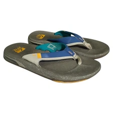 Reef Fanning Sandals Mens Size 10 Bottle Opener Flip Flops Beach Outdoor Fishing
