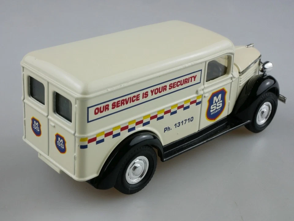 Y-12-5 1937 GMC Van M.S.S. Security Services cremefarben - Code 3 - 49015 Matchb - Bild 4 von 4