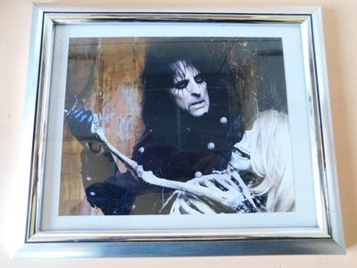Alice Cooper - ''Dance With Death'' In Frame