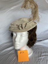 Small Off White Velvet Hat Tan curled feather 1940s