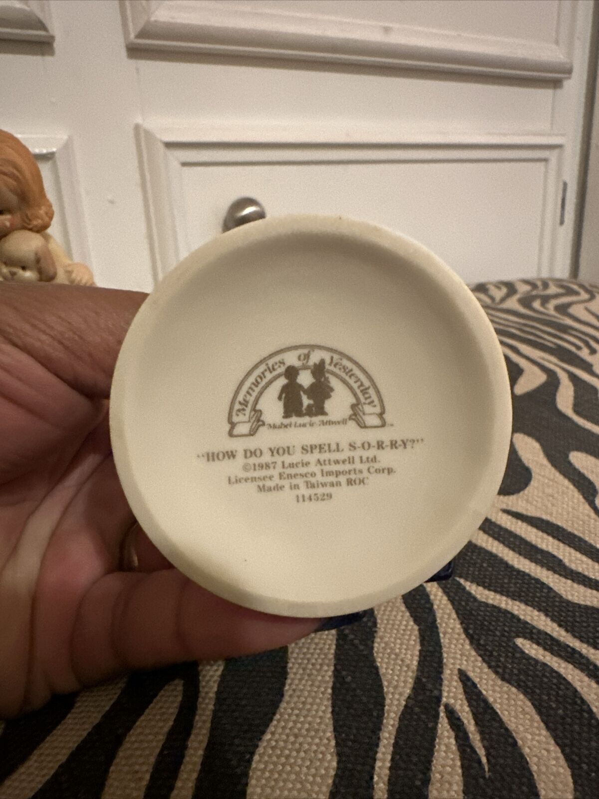 Picture 4 of 6