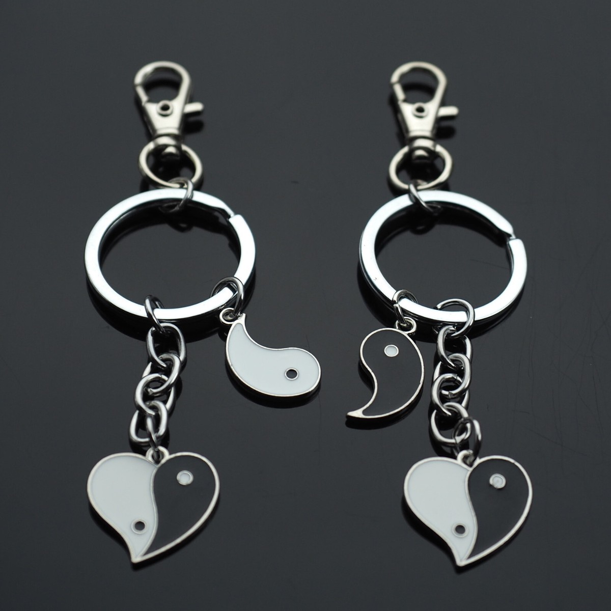 2pcs Set Yin Yang Heart Shaped Keychain Valentine's Day Couples