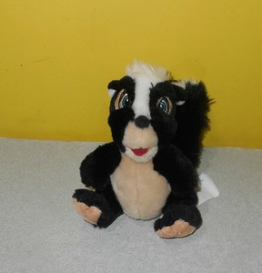 skunk soft toy