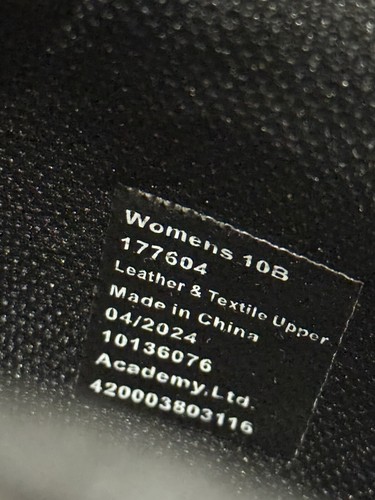 Magellan Outdoors Women’s Snake Shield Armor 3.0 Boots (Size 10). - Picture 8 of 8