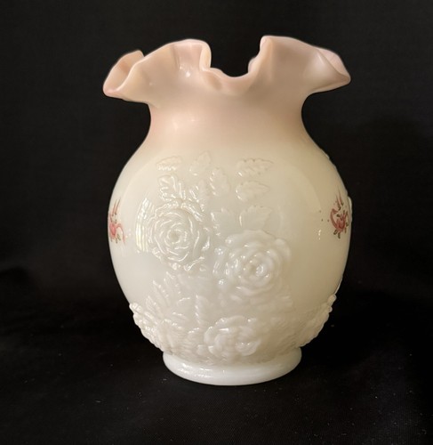 Vintage Fenton Antique Rose Painted Roses on Ivory Opaline Vase Crimped Top 1989 - Picture 3 of 11